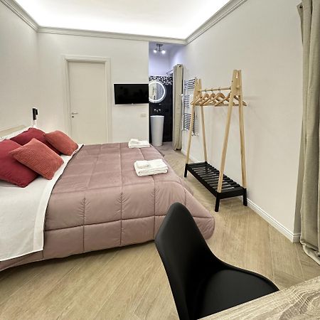 Vicki Vomero Rooms - Napoli Exterior photo